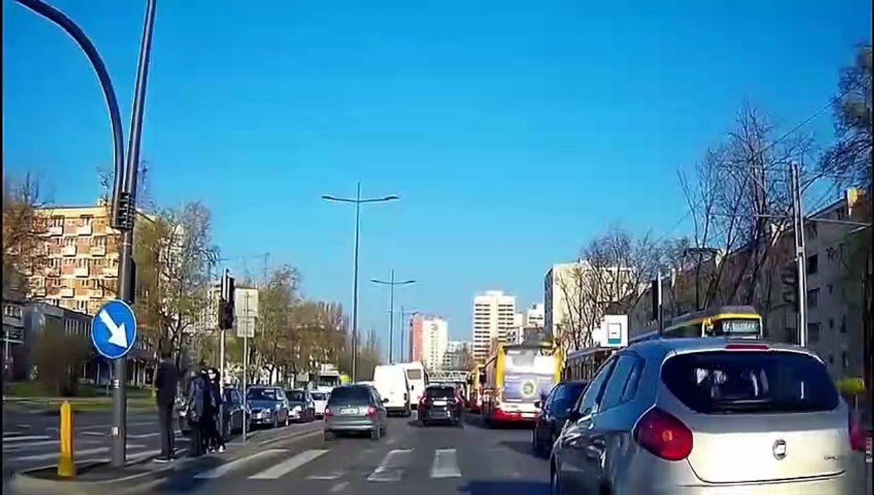 Car crashes  -302