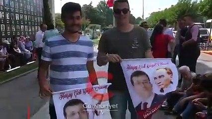 Yurttaşlar Saraçhane'de İmamoğlu'nu bekliyor