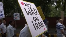 شعار «نه به جنگ با ایران» در دهلی نو