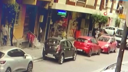 Zeytinburnu'nda kadın hırsızlar kamerada