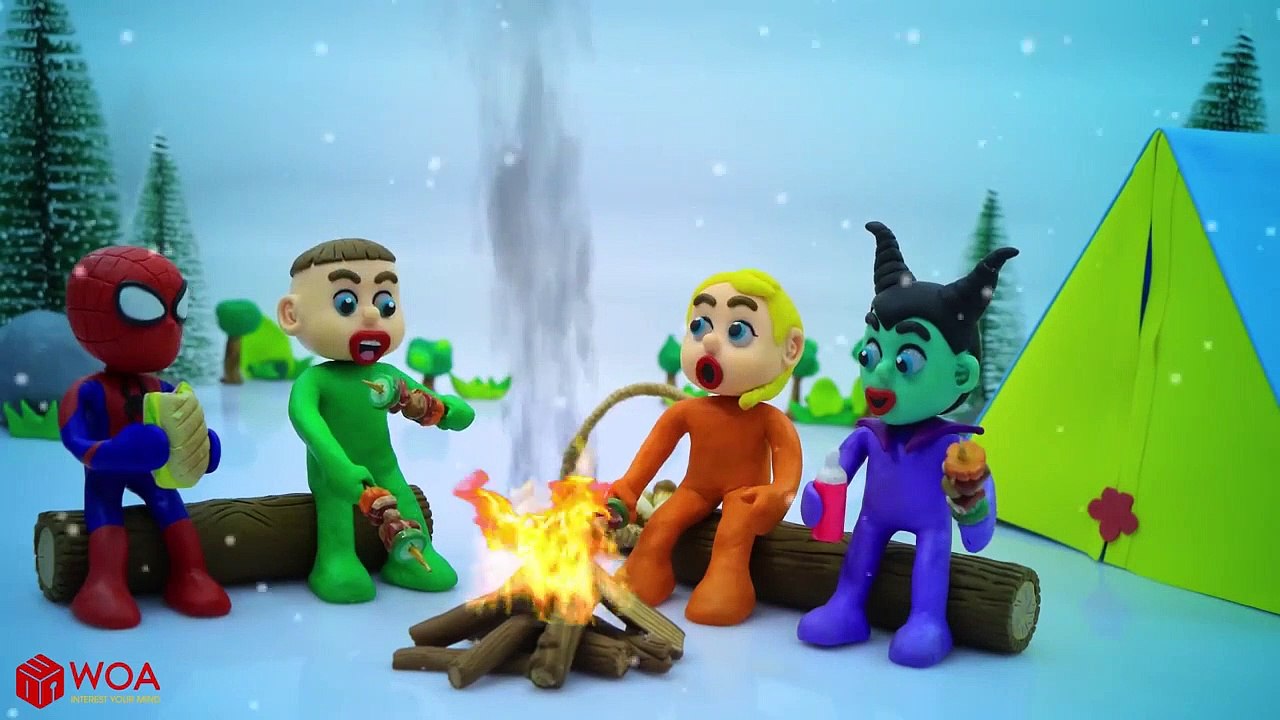 SUPERHERO BABY HAVING FUN WITH TIGER  Play Doh Cartoons For Kids