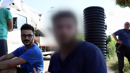 Nehre giren 3 genç elektrik akımına kapıldı - ADANA