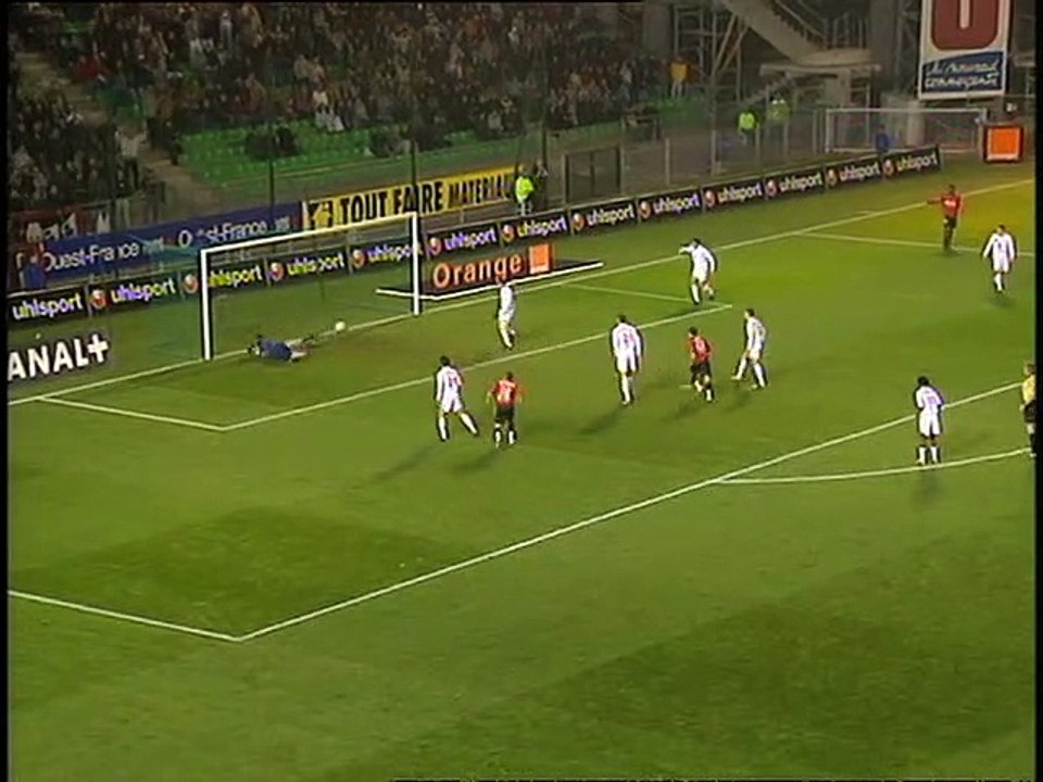 08/11/03 : Alexander Frei (53') : Rennes - Lille (2-2)