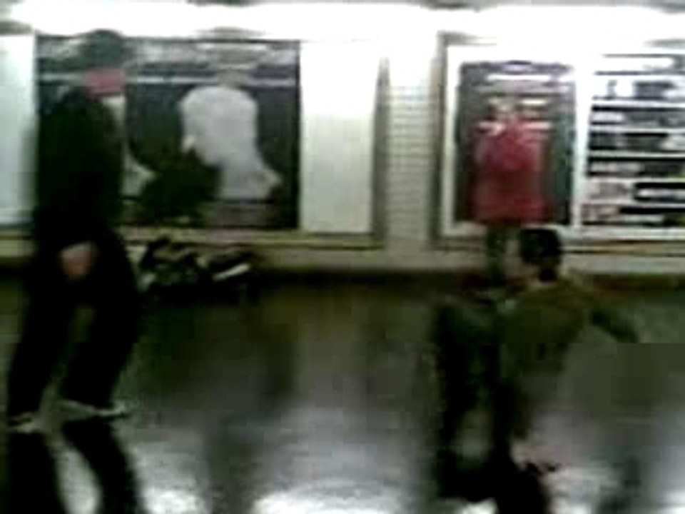 battle tecktonik vs hiphop