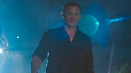 Bond 25 with Daniel Craig - On Set in Jamaica