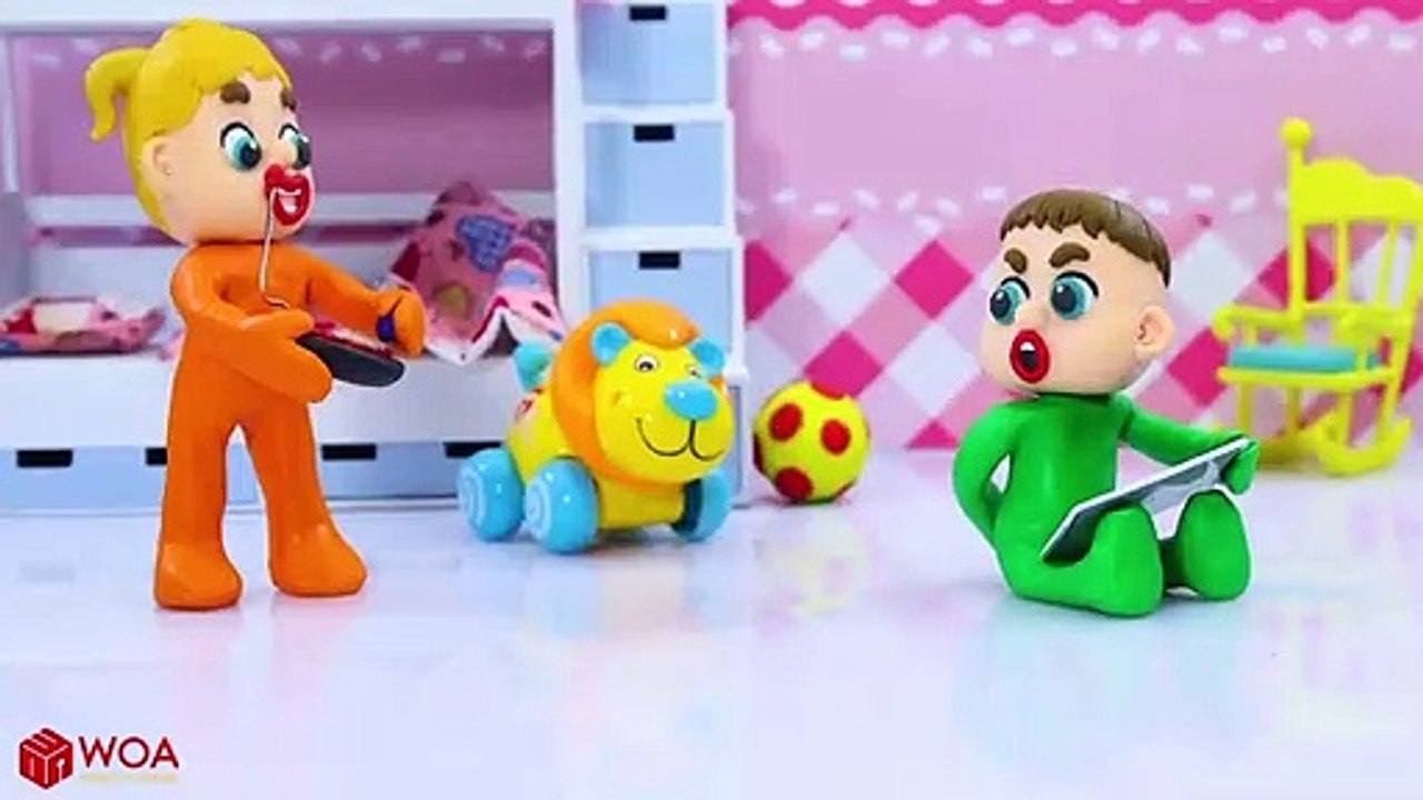 SUPERHERO BABY DOCTOR SAVES BABY GIRL DOC MCSTUFFINS  Play Doh Cartoons For Kids