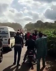La jeune actrice nigériane Regina, qui s’est mariée avec un milliardaire a envoyé un hélicoptère pour la récupérer!