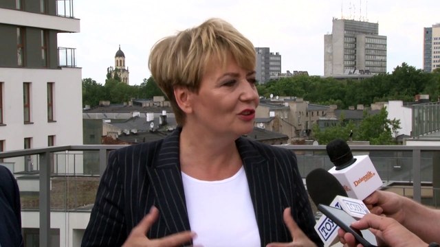 Prawie 1,5 tys. mieszkań, w tym apartamenty dla seniorów, odnawiany zabytkowy Monopol Wódczany, nowe narożniki w ścisłym centrum, hotel i 82-metrowa wieża. Jak zmienia się trasa WZ opowiemy na tarasie widokowym Ilumino, nowego osiedla w samym centrum Łodz