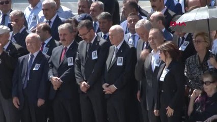 Eski Bakan Yücel Seçkiner için Meclis'te tören