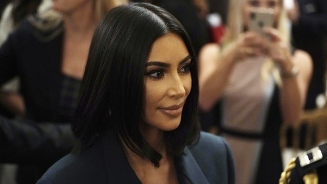 Kim Kardashian lanza 'Kimono'