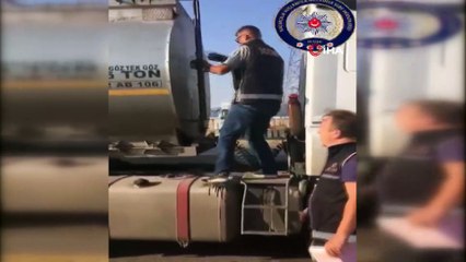 - İzmir'de yaklaşık 33 ton kaçak akaryakıt ele geçirildi