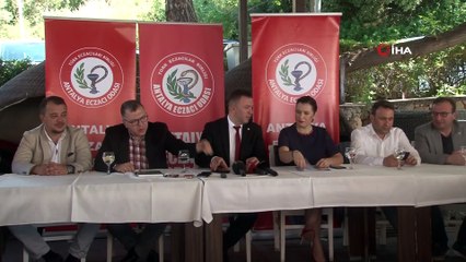 Eczacılardan aktarlarda satılan bitkisel ürün uyarısı