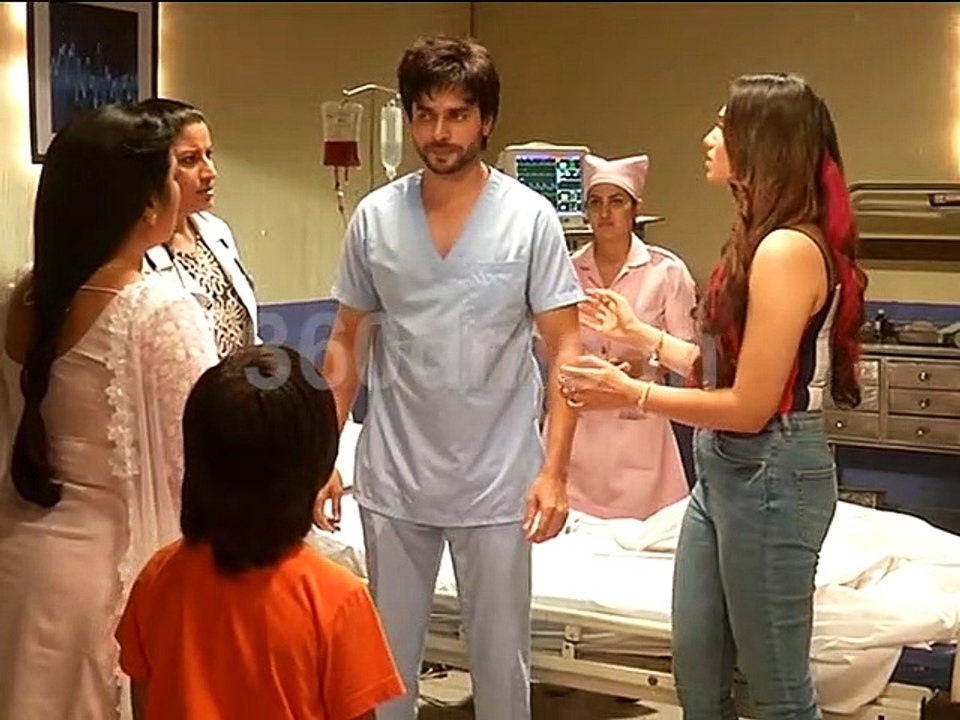 Dil Toh Happy Hai Ji | Watch How Rocky Conscious For Happy | दिल तो हैप्पी है जी