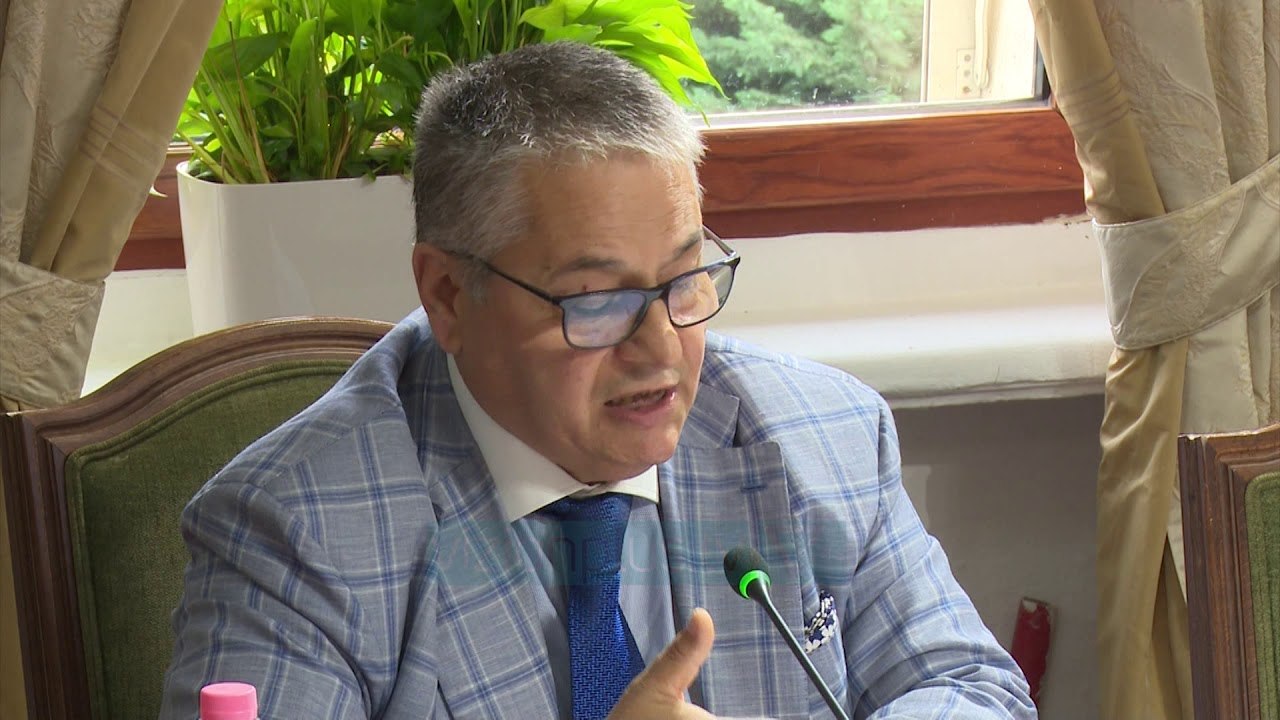 "Ligjet" debat për shkarkimin e Metës, opozita e re qëndrim neutral - Lajme - Vizion Plus