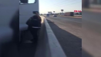 İZMİR'DE, 33 TON KAÇAK AKARYAKIT ELE GEÇİRİLDİ