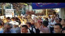 Report TV -Rama mbyll fushatën në Durrës, PD e pret me protesta