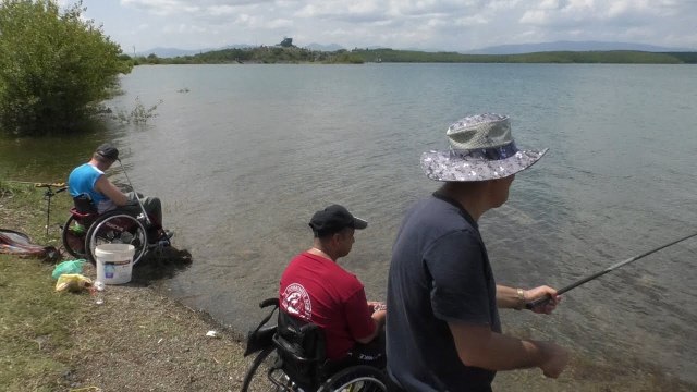 Për herë të parë mbahet “Turneu i peshkatarëve sportiv me aftësi të kufizuara”-Lajme