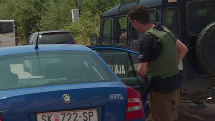 Opozita shqiptare dënon aksionin policor në Luboten