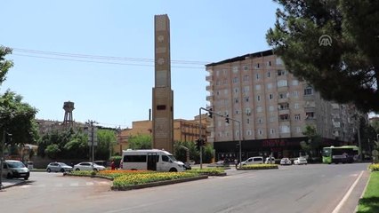 Güneydoğu'da bunaltıcı sıcaklar - DİYARBAKIR