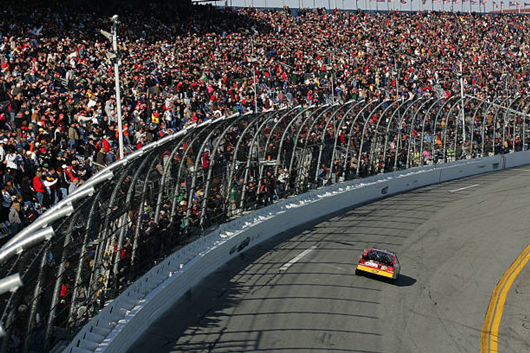 NASCAR tracks with the largest seating capacity
