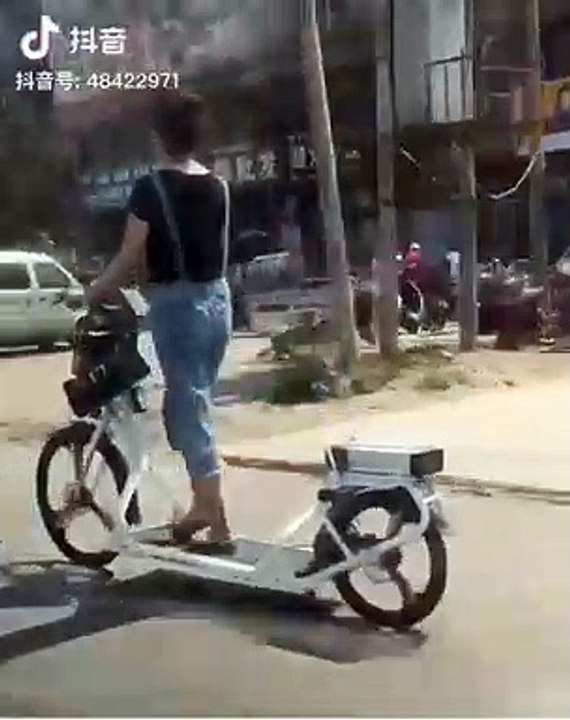 Un drôle de vélo tapis roulant crée le buzz !