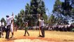 Concours de Saut en hauteur au Kenya dans un lycée.. impressionant !