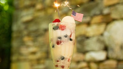 How to Make a Sparkling Rosé Float