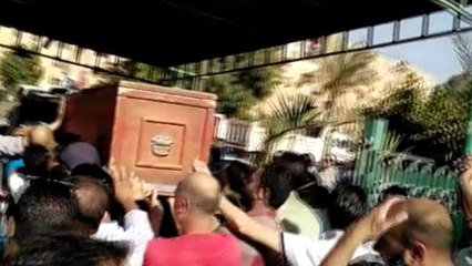 غياب نجوم كرة القدم عن جنازة والد "ميدو"