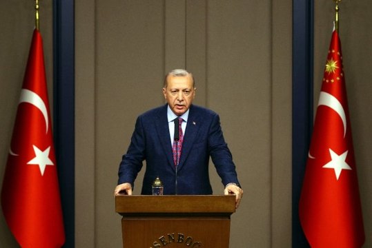 Sayın Kılıçdaroğlu kendi söylüyor kendi dinliyor