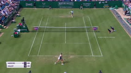 Eastbourne - Halep laisse échapper un set contre Hercog