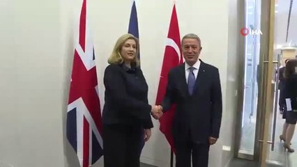 - Milli Savunma Bakanı Akar İngiliz mevkidaşı ile görüştü