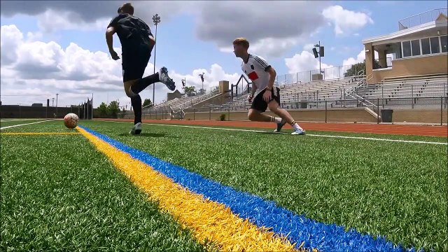 5 Most Effective Moves To Beat a Defender - Easy Dribbling Skills Tutorial For Footballers