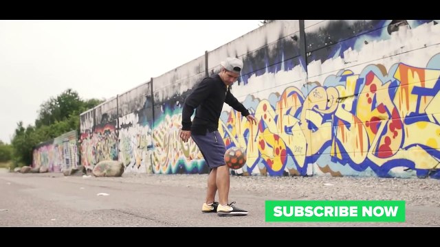 THE COOLEST FOOTBALL SKILLS - 5 simple flick ups from a pass
