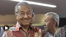 Asah otak macam otot badan, kalau tak bina jadi lemah - Dr M