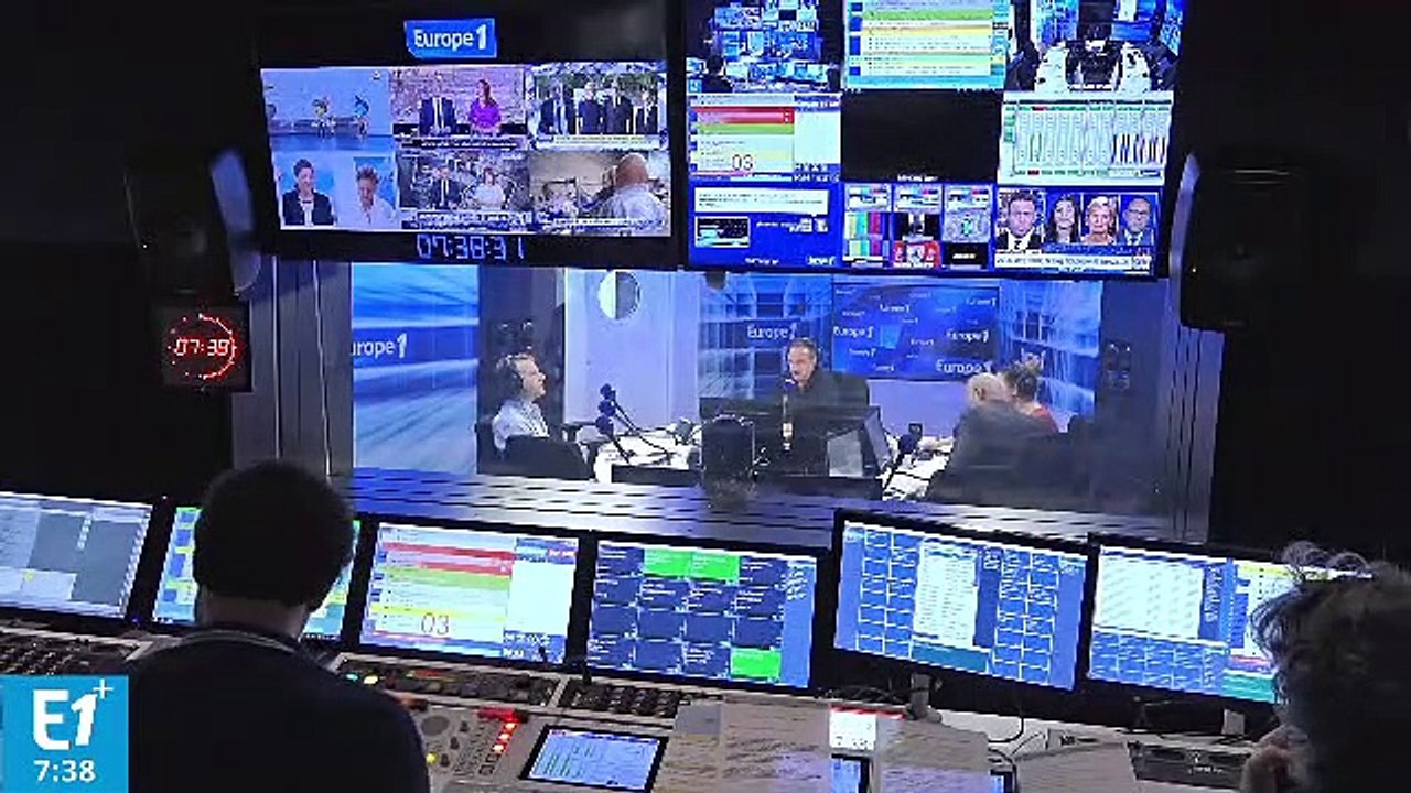 "Nicolas Sarkozy publie 'Passions' pour qu'on ne l'oublie pas, il a envie d'exister"