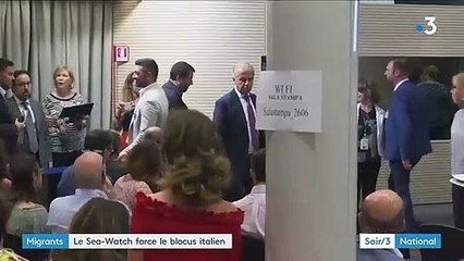 Migrants : bras de fer entre le "Sea-Watch" et l'Italie
