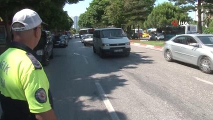 Antalya'da dedelerin trafik cezasından kurtulma çabası gülümsetti