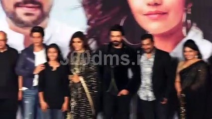 Shah Rukh Khan Launch Trailer of a Marathi movie Smile Please