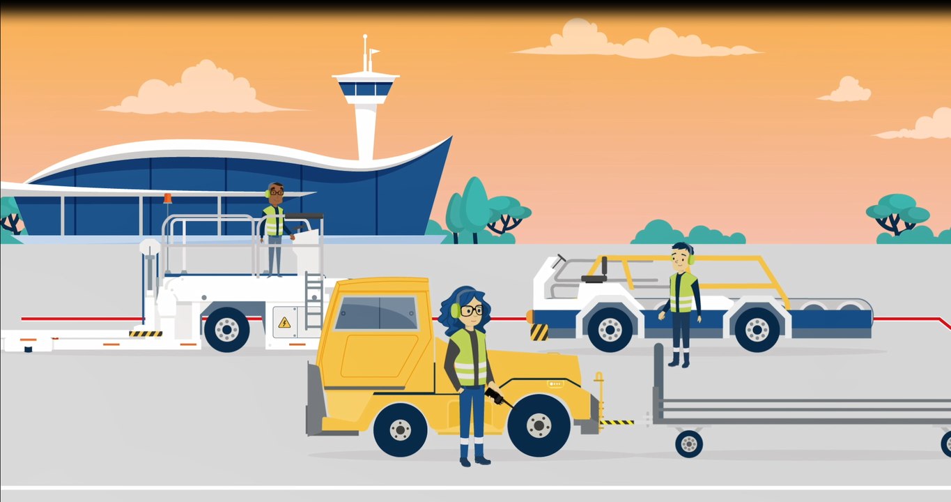 Lay the ground for a safe flight - Crossing a taxiway