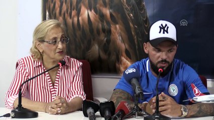 Çaykur Rizespor'da Moroziuk sözleşme imzaladı - RİZE