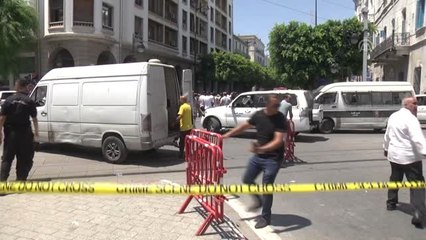 Tunus'un başkentinde intihar saldırıları (4)