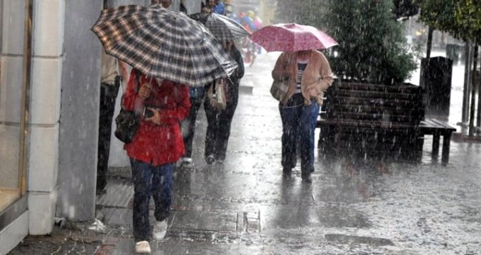 Meteoroloji'den yurt geneline sağanak yağış uyarısı! Şiddetli şekilde geliyor