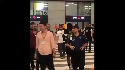 Galatasaray'ın Yeni Transferi Ryan Babel İstanbul’da! ⚽