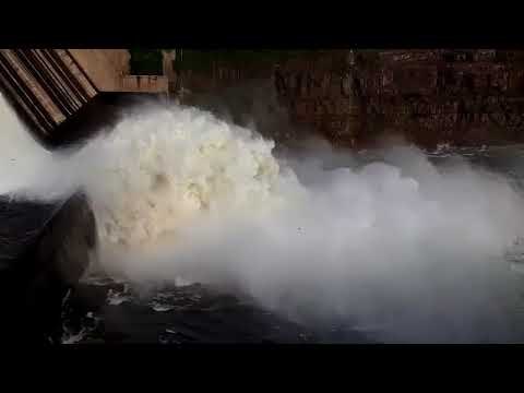 Andhra Pradesh: Srisailam reservoir gates were lifted in Kurnool district