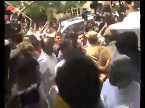 Telangana CM Chandrasekhar Rao meets DMK's working president MK Stalin