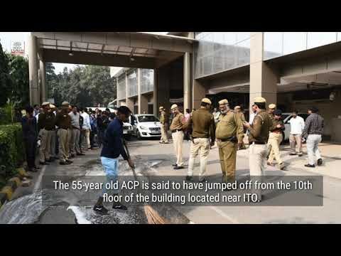 Delhi ACP Prem Ballabh commits suicide due to depression.