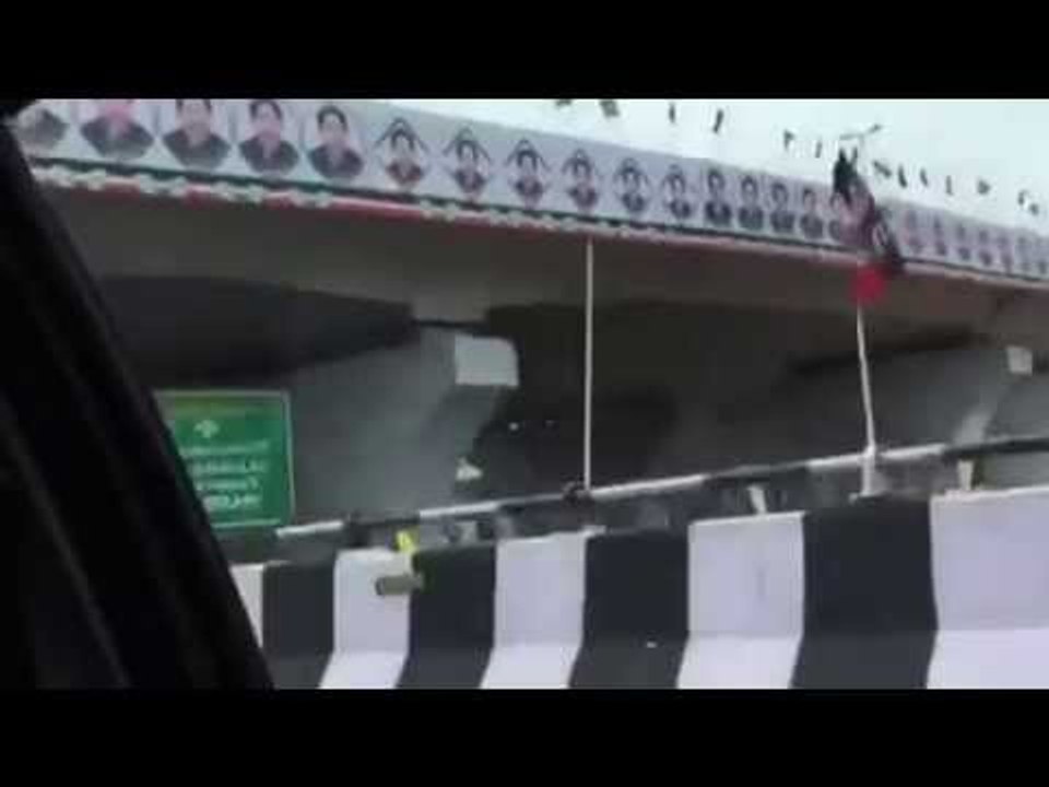 Jayalalithaa Posters Chennai Video 2
