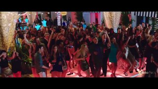 BAYWATCH ALL Trailer & Clips (2017)