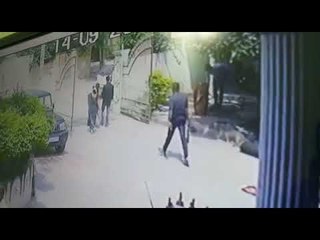 Horrific murder in Telangana, man hacked to death in front of pregnant wife