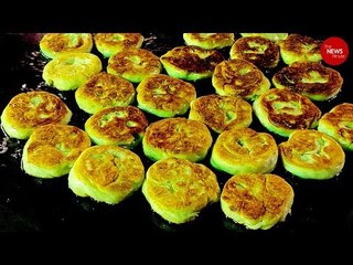 Forget kothu parotta or chilly parotta, if you’re in Madurai try the bun parotta